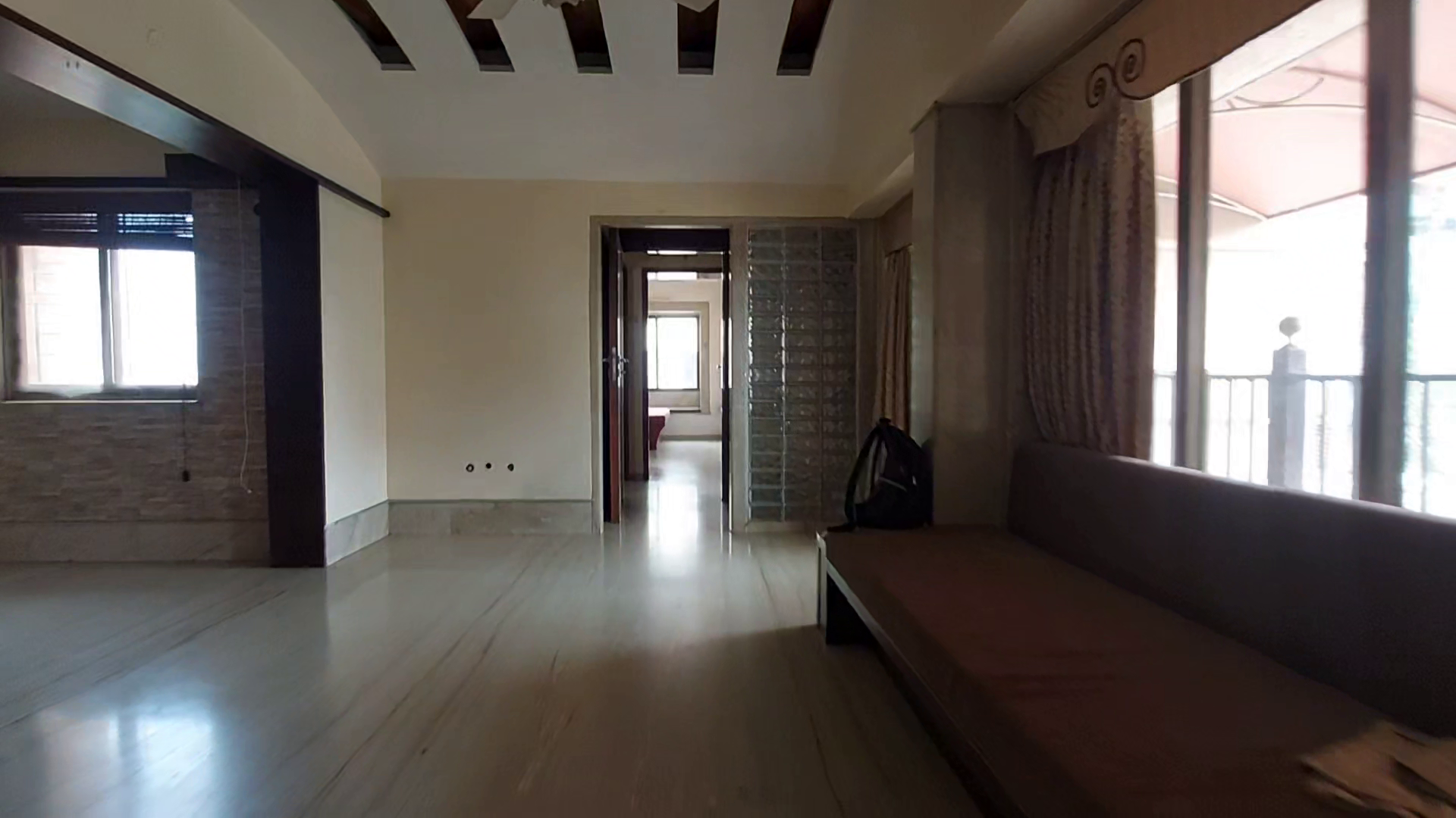 4BHK READY TO MOVE FLAT WANOWRIE RAHEJA GARDEN